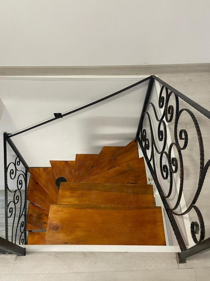 Appartement Casa Dan à Buzău Extérieur photo